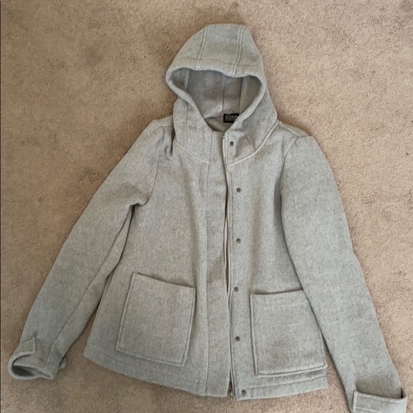 Cotton On jacket - Picture 1 of 3